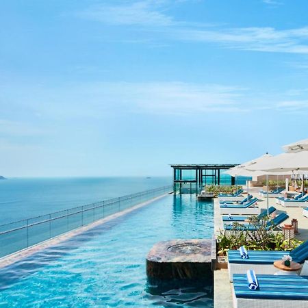 Taj Cidade De Goa Horizon, Goa Panaji Ngoại thất bức ảnh The rooftop pool at the W Retreats & Spa, Phuket
