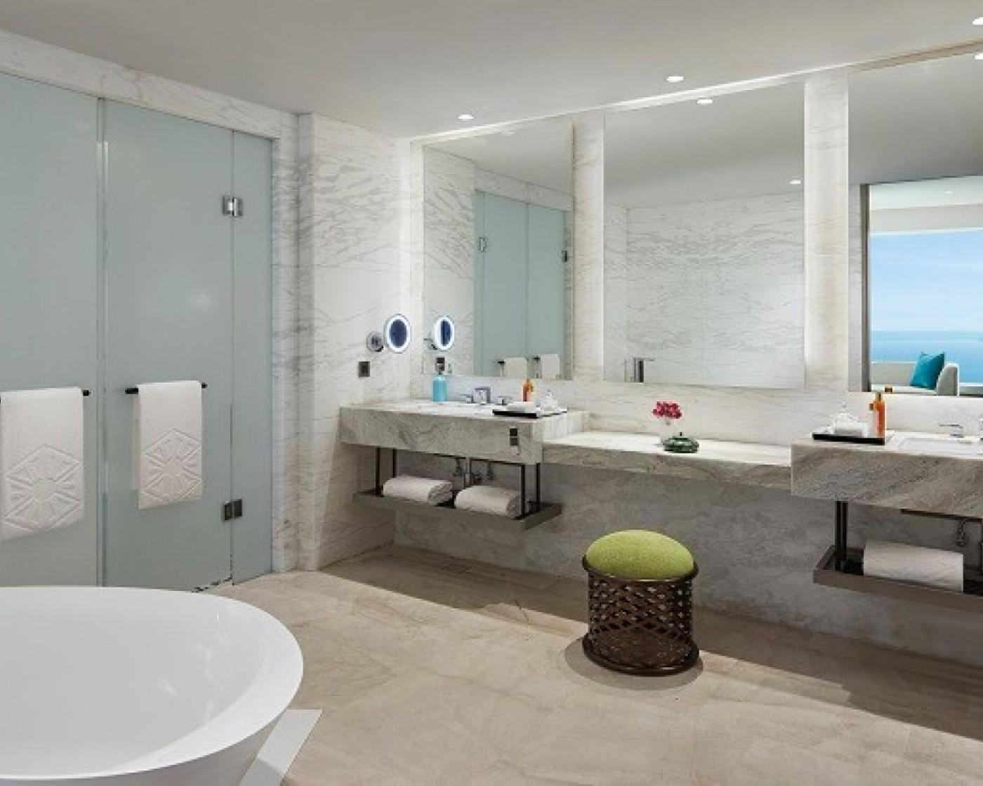 Taj Cidade De Goa Horizon, Goa Panaji Ngoại thất bức ảnh Bathroom