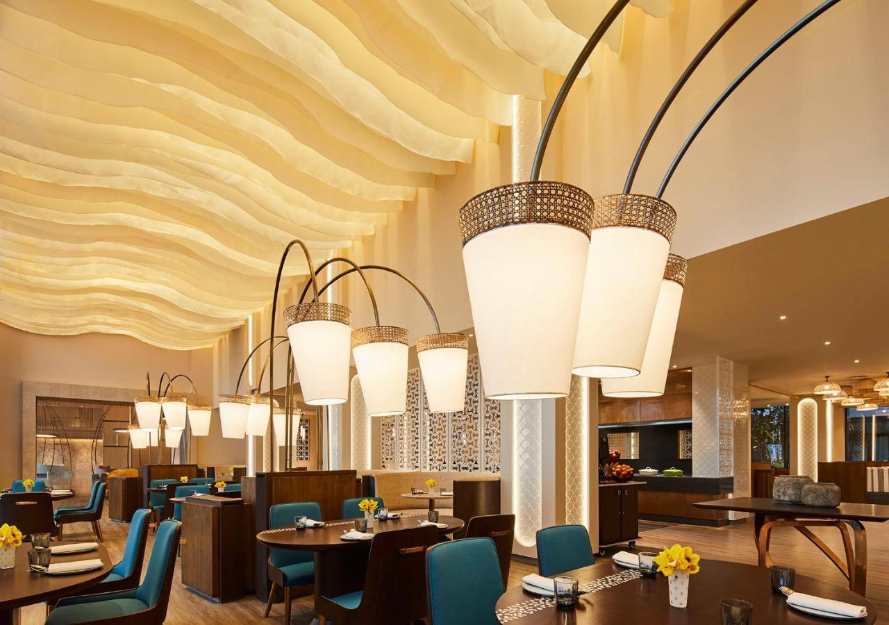 Taj Cidade De Goa Horizon, Goa Panaji Ngoại thất bức ảnh The restaurant